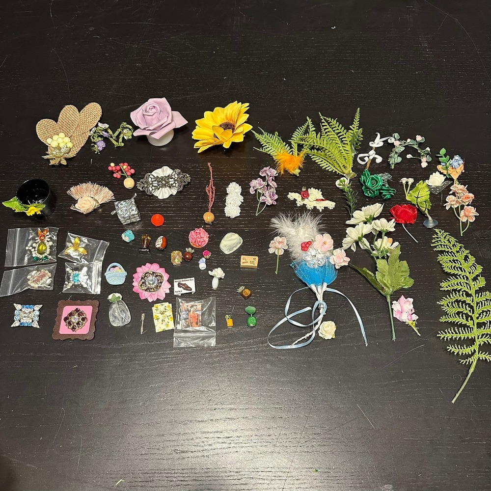 Vintage Miniature Dollhouse Accessories Lot Floral Decor Tiny Magazine Box Craft
